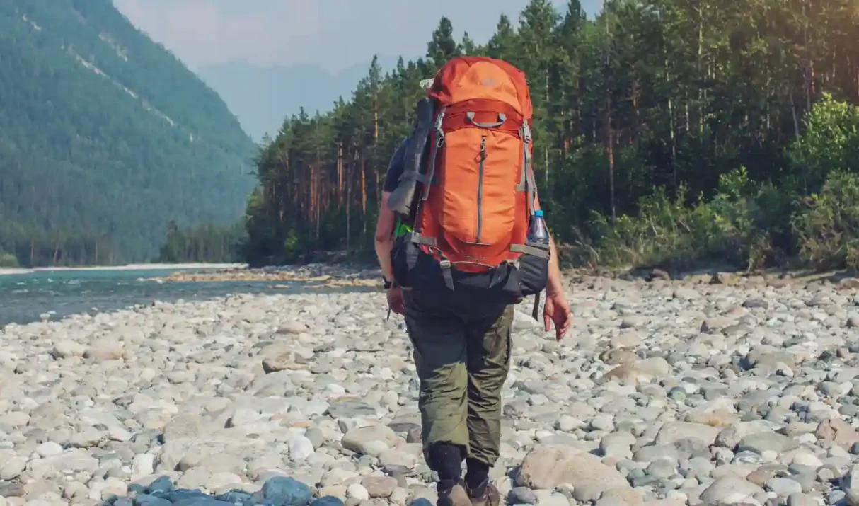 “LA DIFERENCIA ENTRE CAER Y LEVANTARSE”.